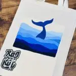 نقاشی روی توت بگ