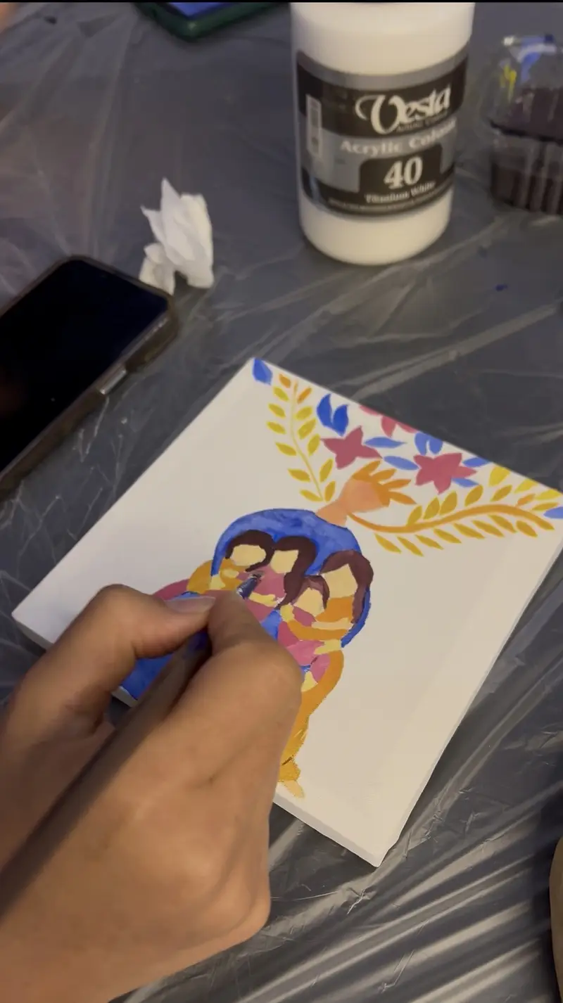 نقاشی روی بوم